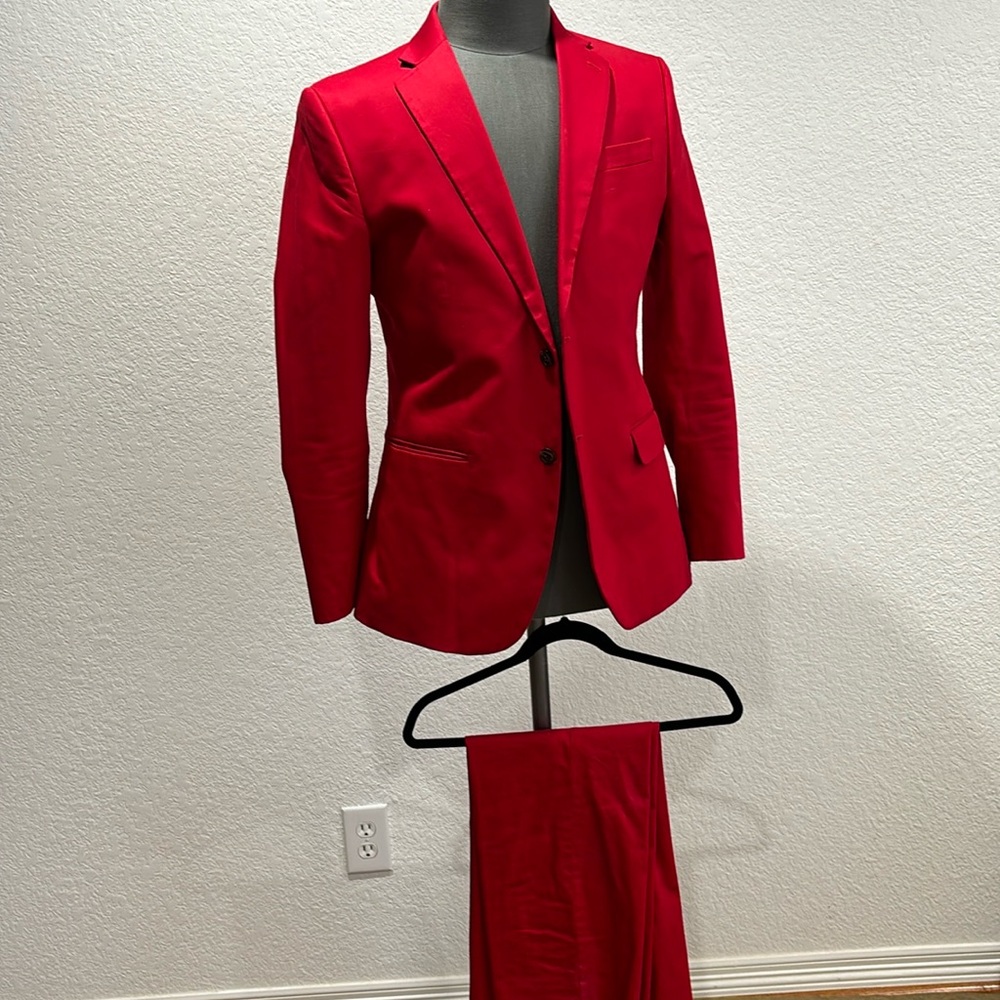 J Ferrar Slim Fit Red Suit